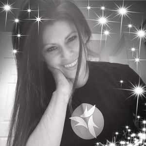 Meet your Posher, Elsa